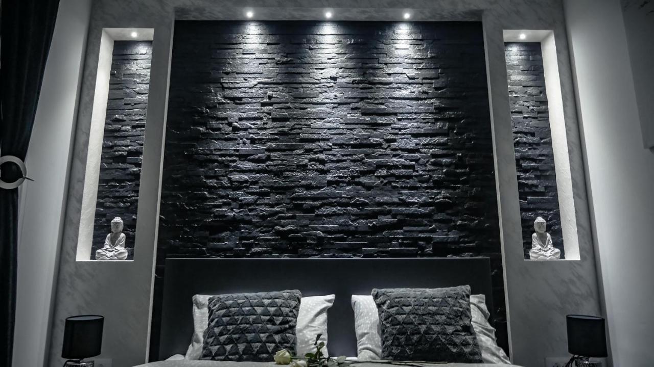 Apartment Delux 14 Subotica Bagian luar foto