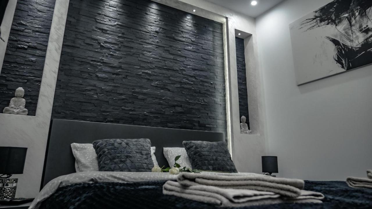 Apartment Delux 14 Subotica Bagian luar foto