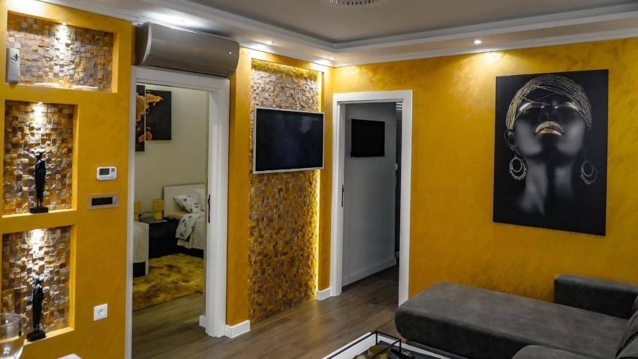 Apartment Delux 14 Subotica Bagian luar foto